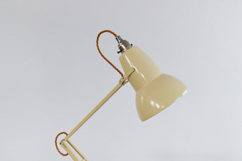 Vintage Cream Herbert Terry & Sons Anglepoise Lamp Model No. 1227